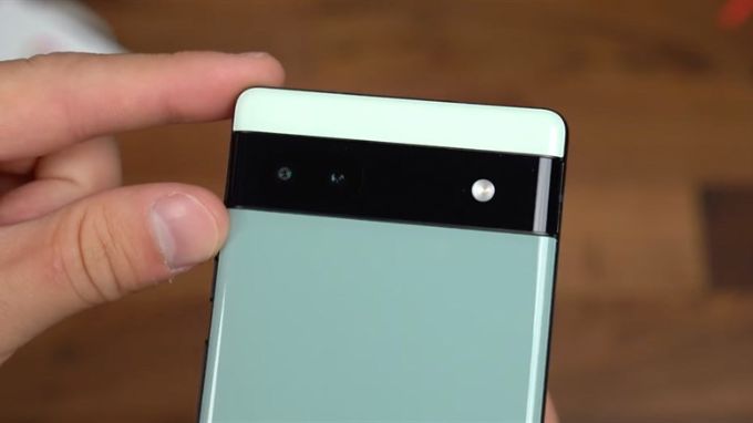 Google Pixel 6a có độ phân giải camera chính là 12.2MP