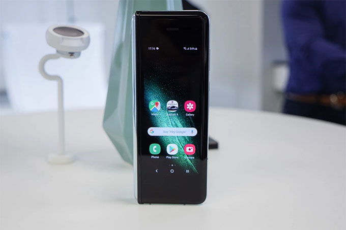 Galaxy Z Fold 5 sẽ không được nâng cấp màn hình phụ bên ngoài