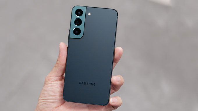 Thiết kế Galaxy S22 đẹp hơn Galaxy S20