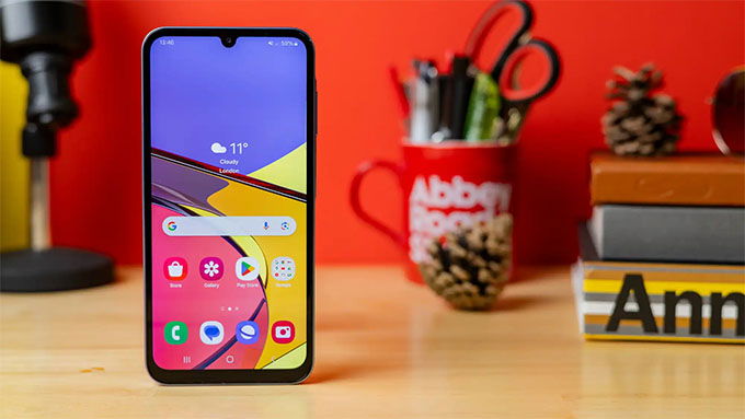 man-hinh-samsung-a25-xtmobile