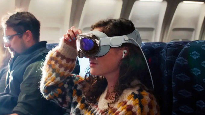 Bạn có thể dùng Apple Vision Pro trên máy bay