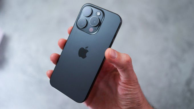iPhone 15 Pro