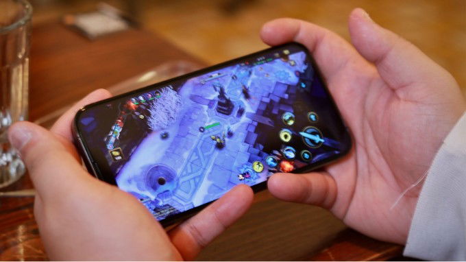 iPhone có hiệu năng ổn định