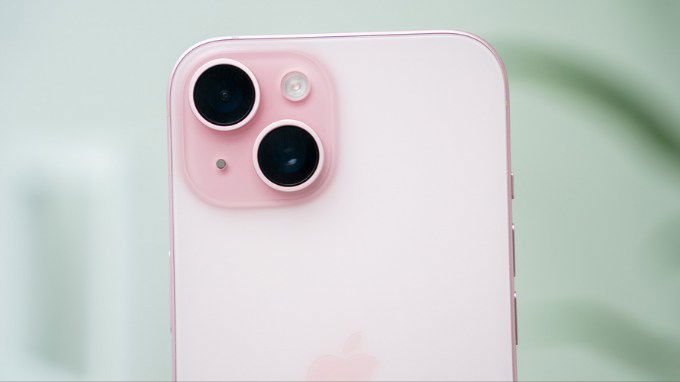 Lỗi camera trên iPhone 15 cũ