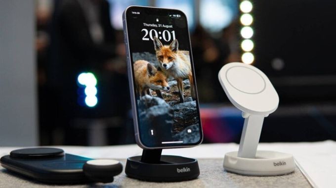 Sạc không dây Qi2 có tốt hơn sạc MagSafe không?