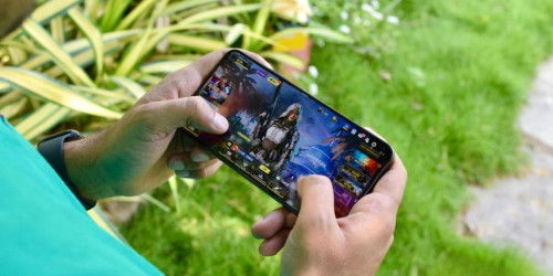 Đánh giá khả năng xử lý đa nhiệm và chơi game nặng trên Galaxy S24
