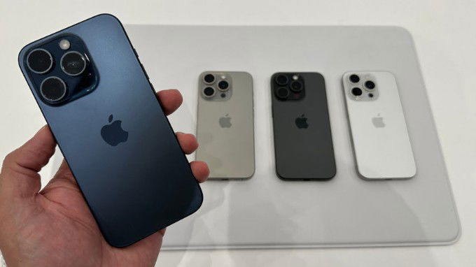 iPhone 15 Pro màu Titan Xanh 