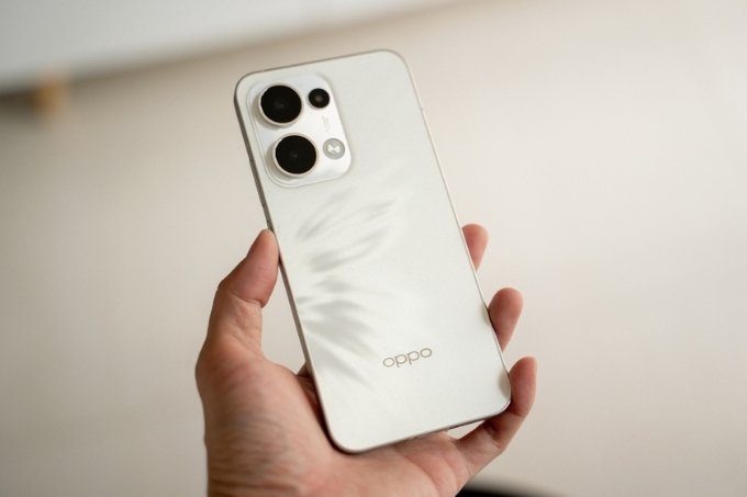 Oppo Reno 13