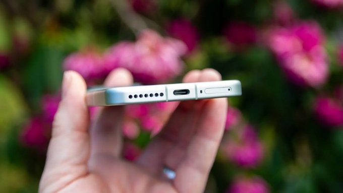 So sánh Xiaomi 17 và Xiaomi 15 về pin sạc