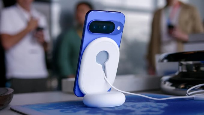 Pin sạc Google Pixel 10