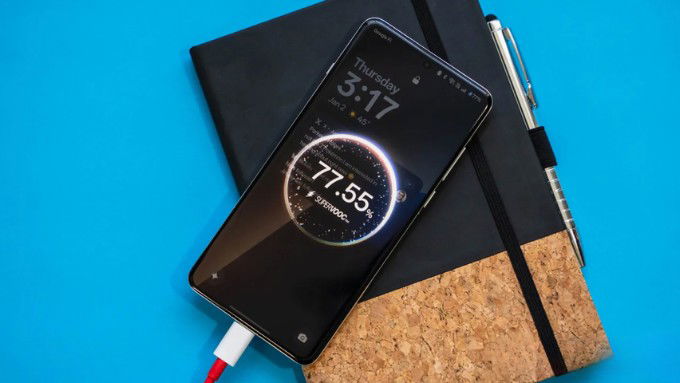 Dung lượng pin sạc OnePlus 13