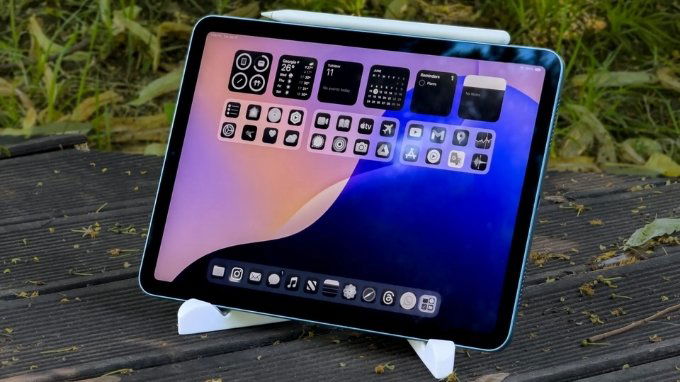 Phiên bản Ultra sẽ có pin lớn hơn đáng kể