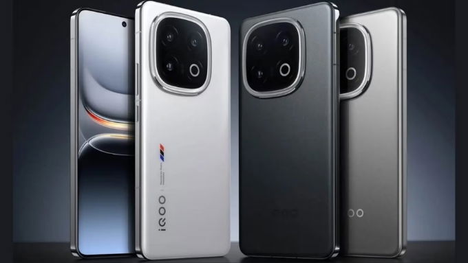 iQOO 15 Mini có đối thủ nào?