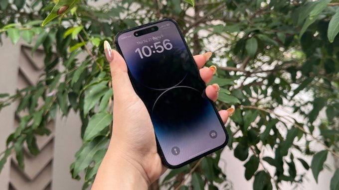 kiem-tra-iphone-cu-tai-xtmobile-1