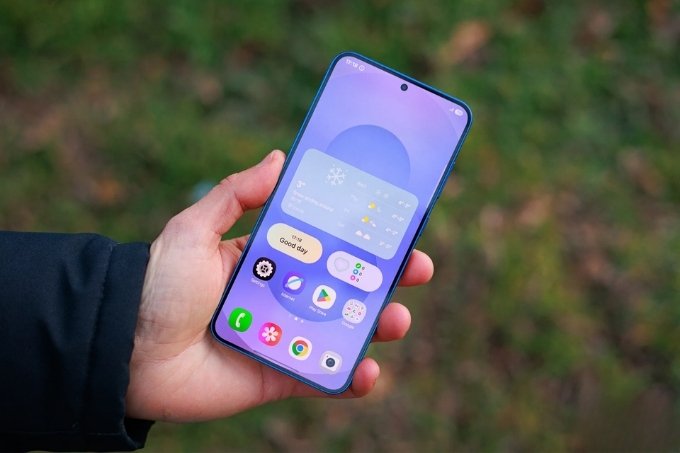 Màn hình hiển thị Galaxy S25 Plus