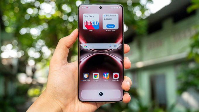 Màn hình hiển thị Vivo X200 Ultra