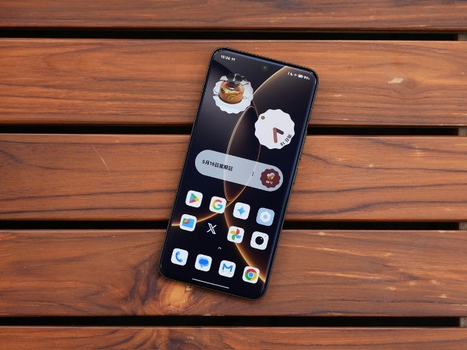 Màn hình hiển thị Xiaomi 15S Pro