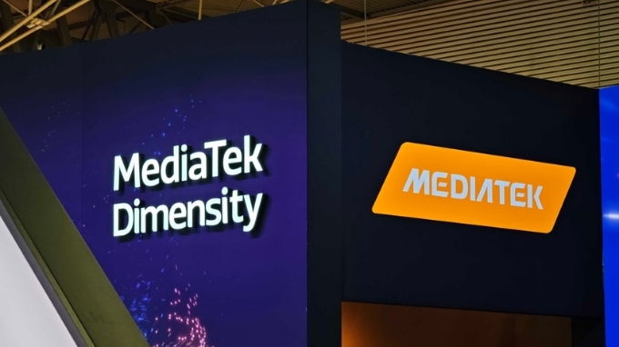 MediaTek ra mắt Dimensity 9400e