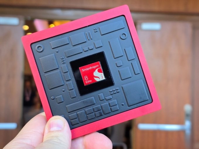Snapdragon 8 Elite Gen 5 ra mắt