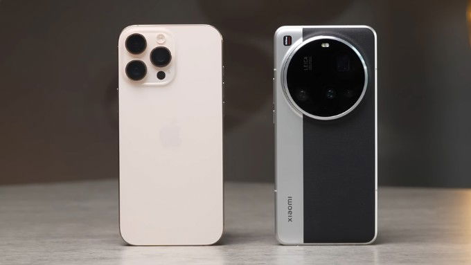 So sánh Xiaomi 15 Ultra và iPhone 16 Pro Max về thiết kế