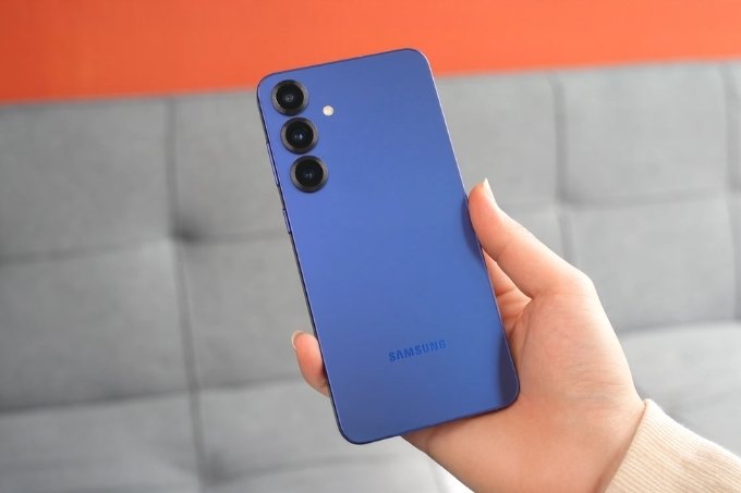 thiet-ke-galaxy-s25-plus-xtmobile