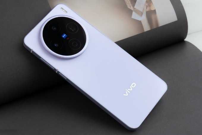 thiet-ke-vivo-x200s-xtmobile