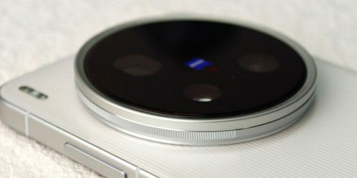 Vivo X300 Ultra có thể được trang bị cảm biến camera của Sony Xperia 1