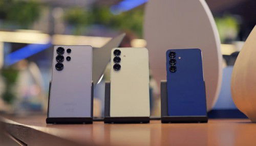 Galaxy S26 lộ diện qua mô hình dummy: Thiết kế lấy cảm hứng từ iPhone?
