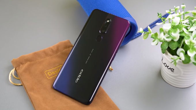Điện thoại Oppo F11 Pro được trang bị dung lượng pin khá lớn lên đến 4000 mAh