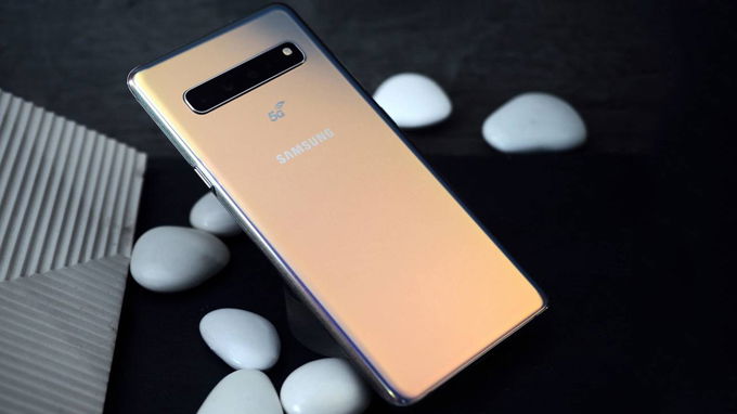Galaxy S10 5G không phải là điện thoại 5G đầu tiên