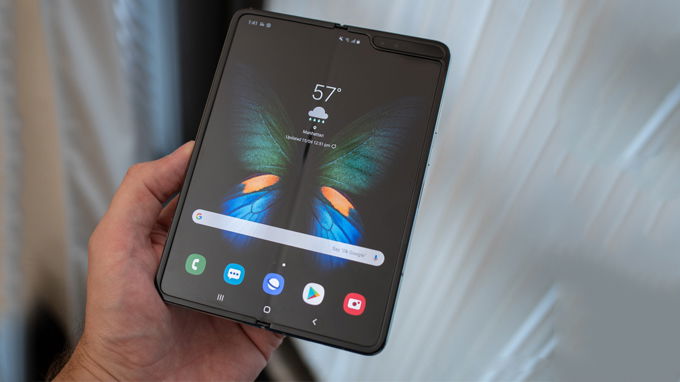 Galaxy Fold sẽ quay trở lại cùng thời điểm với iPhone 11 ra mắt