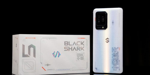 Black Shark 5 Pro vs OnePlus 10 Pro: Smartphone nào chiến game ngon?