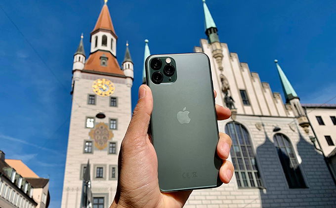 Đánh giá chi tiết  Xiaomi 12 và iPhone 11 Pro, yếu tố máy ảnh