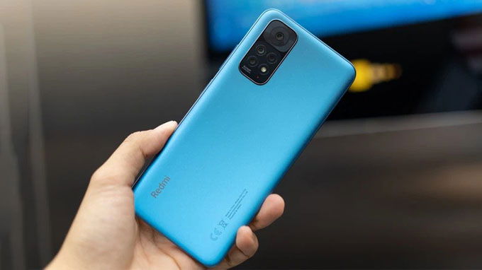 Redmi Note 11 có tổng thể mạnh mẽ, nam tính