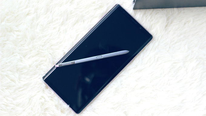 Cùng mức giá, Galaxy Note 9 hay Galaxy A23 tốt hơn? Phân tích