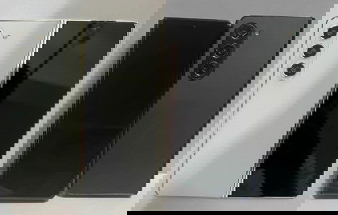 Ảnh mô hình Galaxy Z Fold 5 tiếp tục bị rò rỉ, hé lộ nhiều chi tiết thú vị về thiết kế