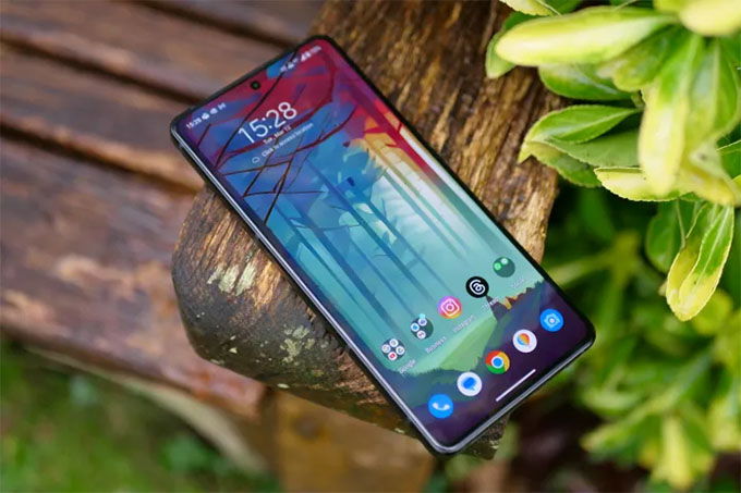 ASUS ZenFone 11 Ultra được trang bị chip xử lý Snapdragon 8 Gen 3