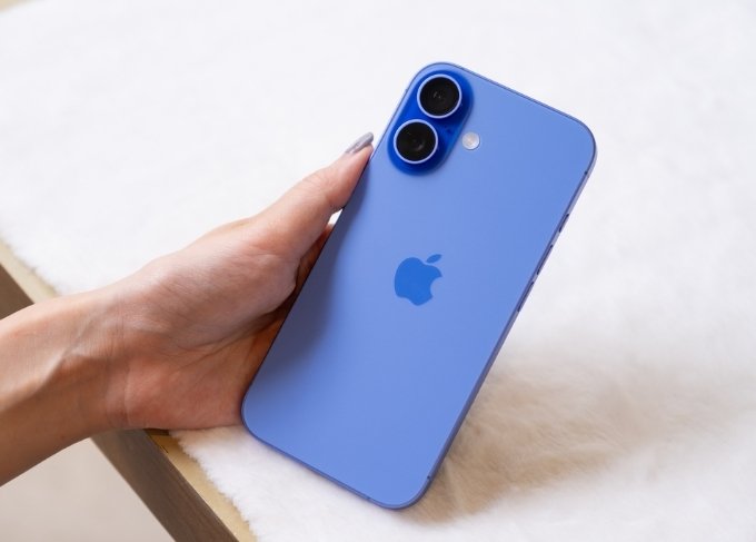 iPhone 16 màu Xanh lưu ly