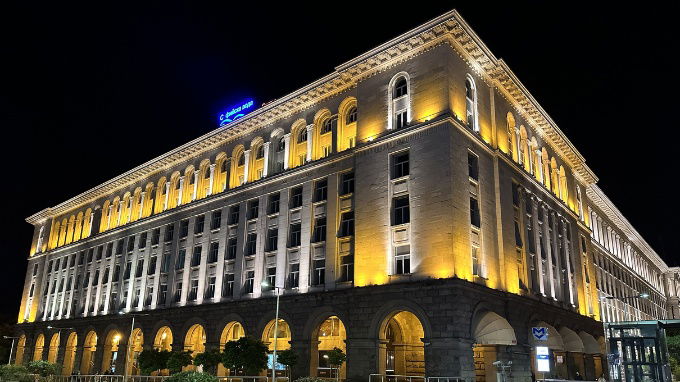 Hệ thống camera chuyên nghiệp, quay chụp tốt