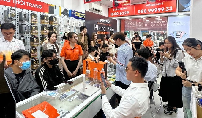 Rộn ràng không khí mở bán iPhone 17 tại 007WIN: Thu hút nhiều KOL, KOC ghé thăm!