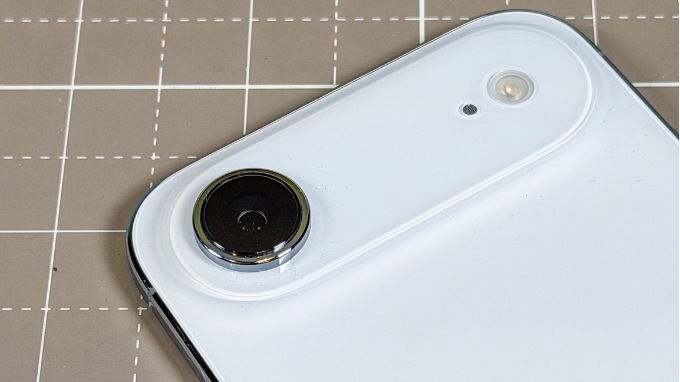 Camera chính 48MP mạnh mẽ