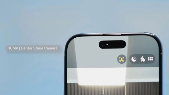 Camera trước 18MP Center Stage linh hoạt