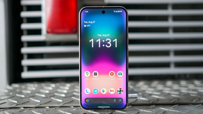 Màn hình Pixel 9