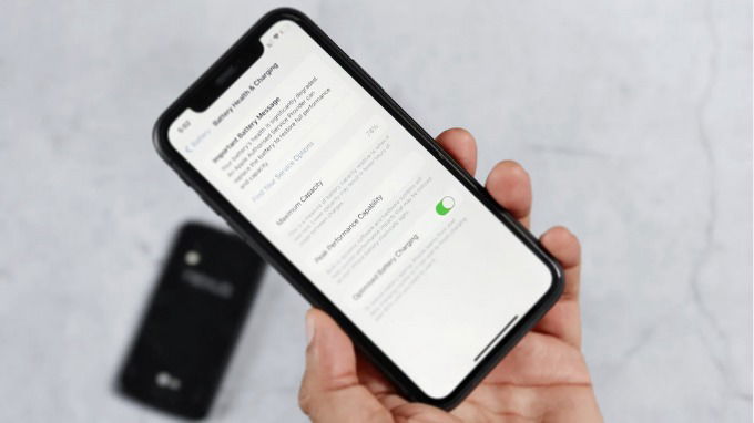 Pin xuống cấp nghiêm trọng