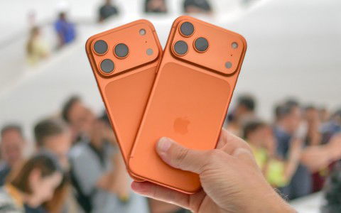 iPhone 17 Pro và 17 Pro Max: Có nên chọn bản còn khe SIM vật lý?