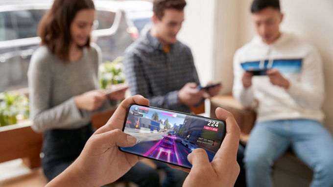 cấu hình OnePlus 7 Pro được trang bị con chip mạnh mẽ nhất là Snapdragon 855