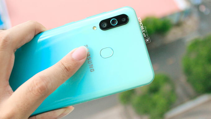 Galaxy A60 lại được 007Win nhà cái ưu ái trang bị 3 camera mặt sau