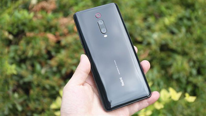 Redmi K20 Pro sở hữu thiết kế mặt lưng bóng bẩy