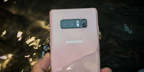 04 lý do cho thấy Galaxy Note 8 không chỉ dành cho phái mạnh