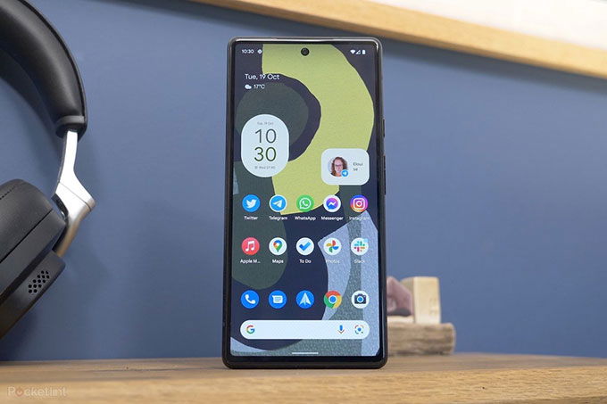 So sánh chi tiết Google Pixel 6 và iPhone 11 Pro Max thiết kế cũ